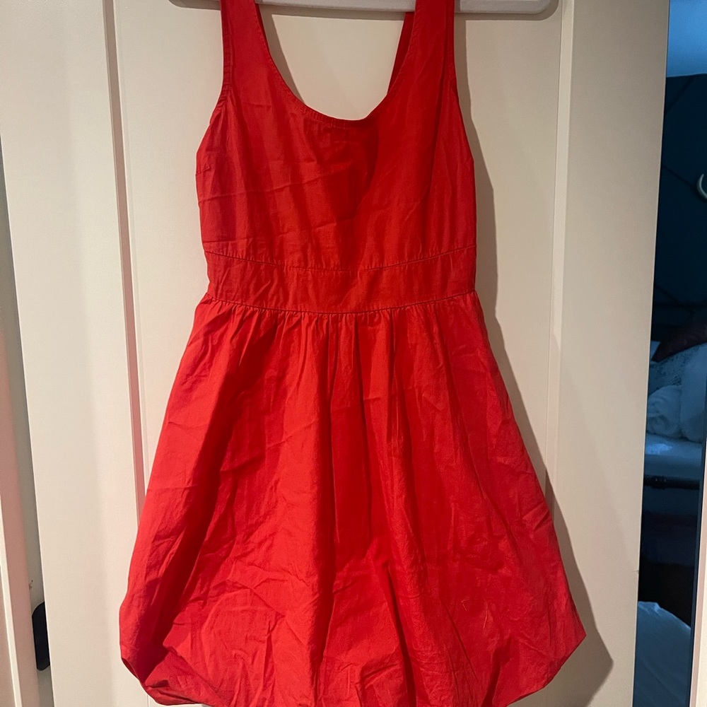 Red Sleeveless Bubble Dress